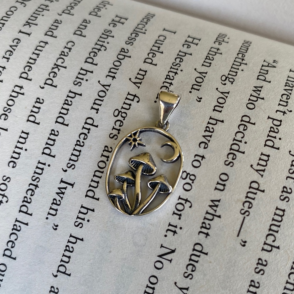 Sterling Silver Pendant with Nature Design